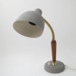 624 1027 Bordslampa